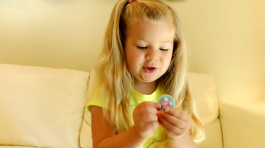 دیانا و اسباب بازی ها - پرنسس دیانا و عروسک های باربی